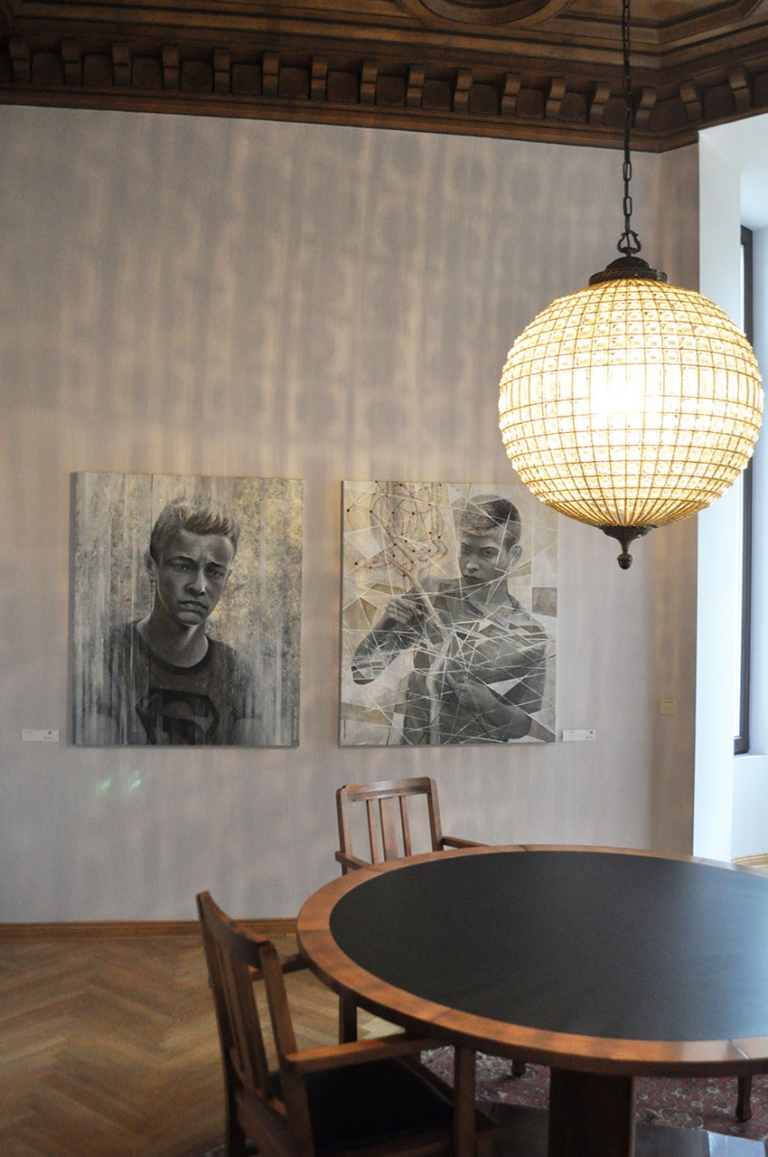 Vernissage essay 08 picture